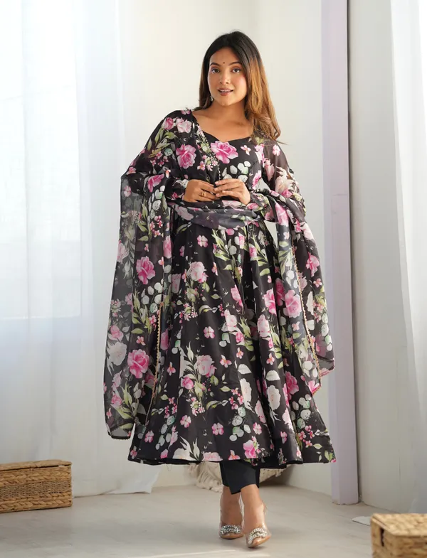 Organza_Silk_Anarkali_Set_Perfect_For_Festive_Wedding_Wear_Black