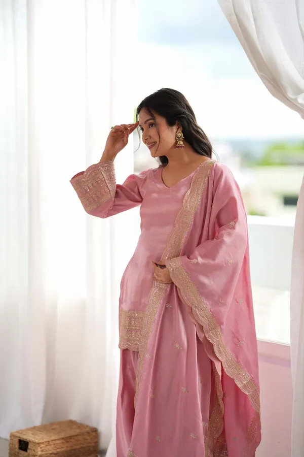Dusty_Roman_Silk_Embroidered_Kurta_Farshi_Shalwar_Dupatta_Set_Dusty_Pink