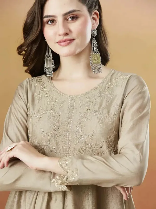 Silk_Embroidered_Anarkali_Kurta_Pant_Dupatta_Set_Cream