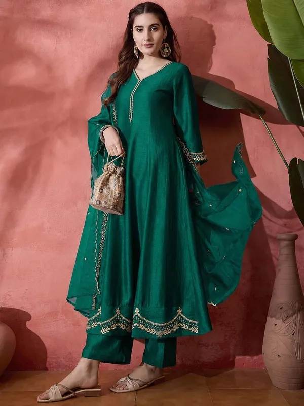 Elegant_Zari_Embroidered_Silk_Blend_Anarkali_Set_Rama