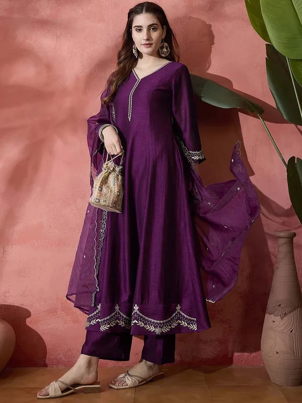 Elegant_Zari_Embroidered_Silk_Blend_Anarkali_Set_Wine