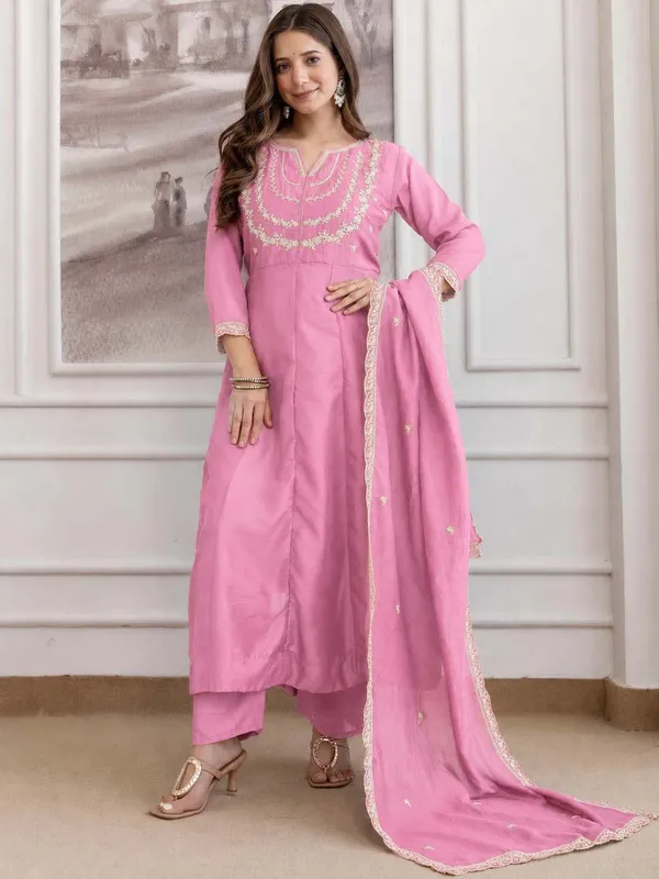 Embroidery_Vichitra_Silk_Anarkali_Kurta_Pant_Set_With_Dupatta_Pink