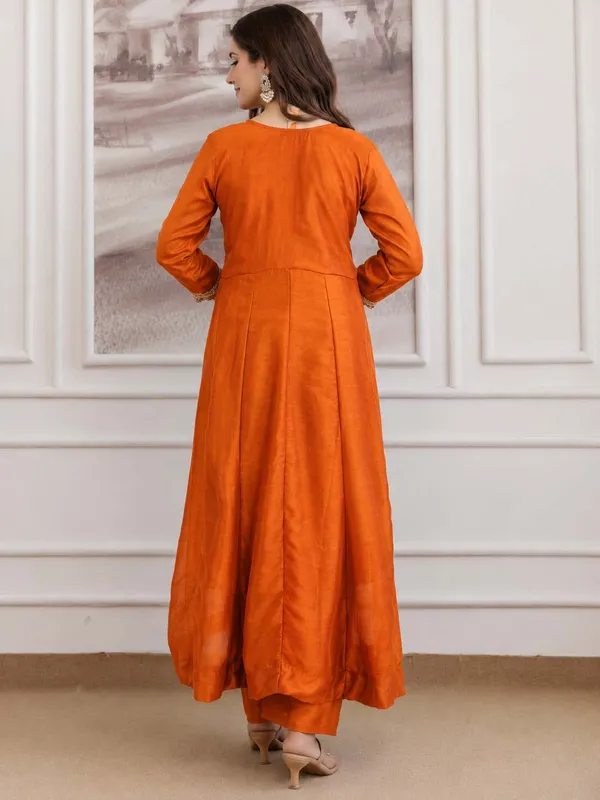 Embroidery_Vichitra_Silk_Anarkali_Kurta_Pant_Set_With_Dupatta_Orange