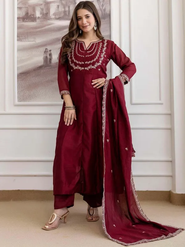 Embroidery_Vichitra_Silk_Anarkali_Kurta_Pant_Set_With_Dupatta_Maroon