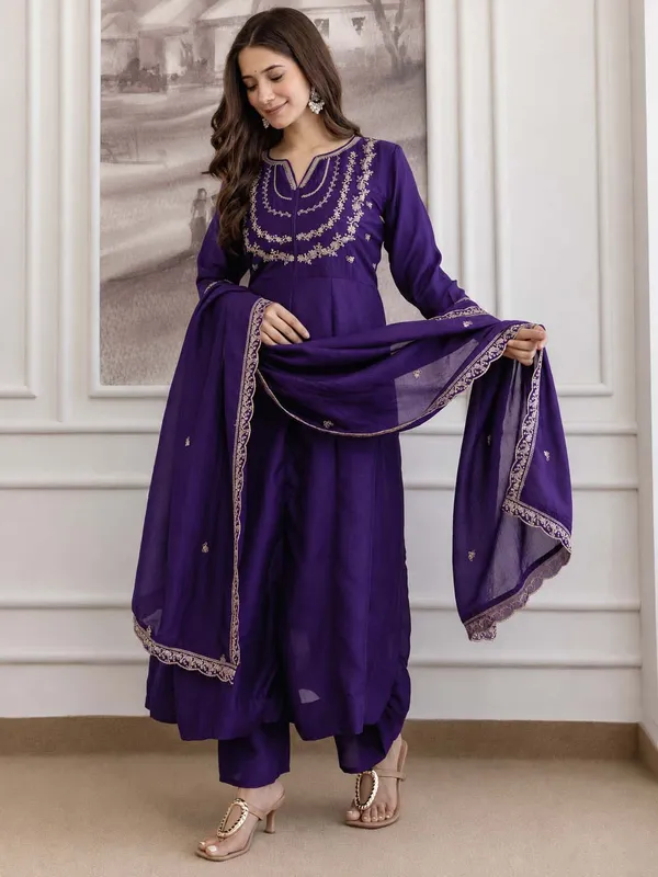 Embroidery_Vichitra_Silk_Anarkali_Kurta_Pant_Set_With_Dupatta_Violet