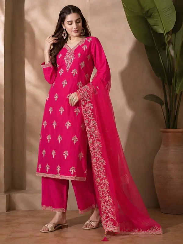 Roman_Silk_Embroidered_Kurta_Set_With_Organza_Dupatta_Straight_Pants_Rani