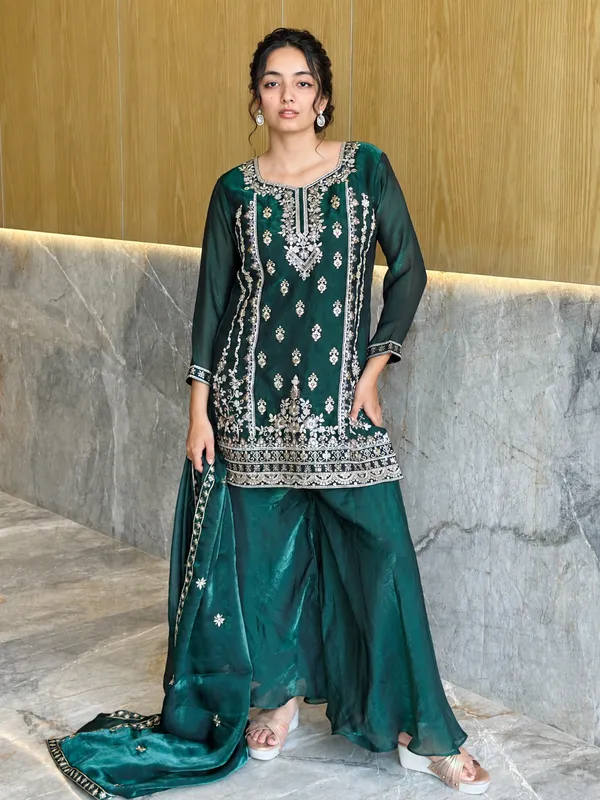 Women_S_Emerald_Green_Embroidered_Silk_Kurta_Palazzo_Dupatta_Set_Rama