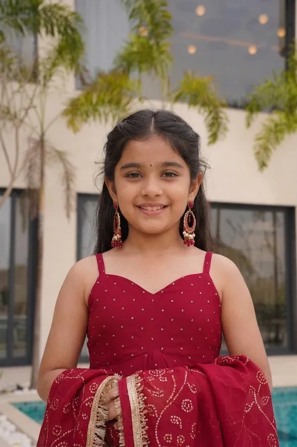 kids_girl__red_silk_foil_print__Top__and_dupatta_with_plazo__Set|Ethnic_Wear