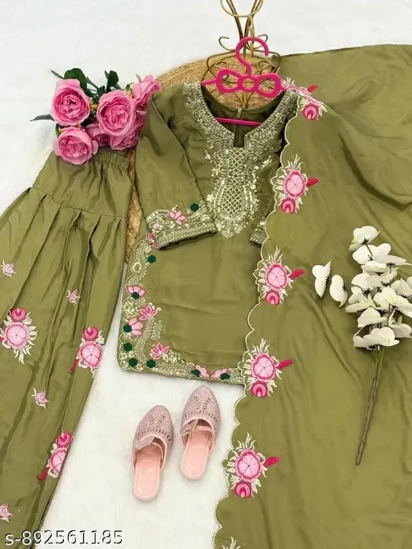 Girls_Ethnic_Whiteand_mehndi_Embroidered_Sharara_Set_with_Dupatta_|_Kids_Festive_Wear_Palazzo_Suit_|_Heavy_Sequence_Work_Party_Outfit