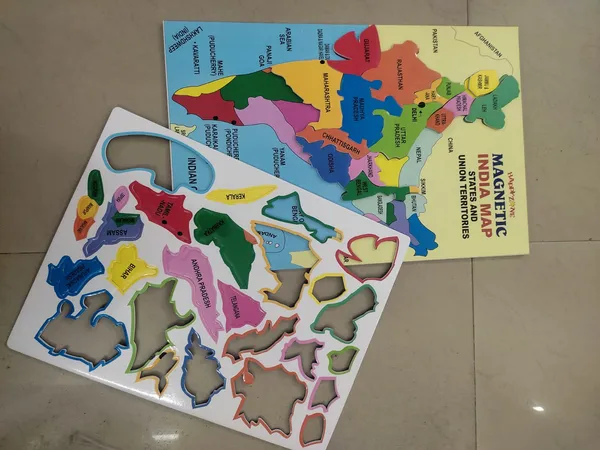 Magnetic_India_Map_States_And_Union_Territories_Puzzle