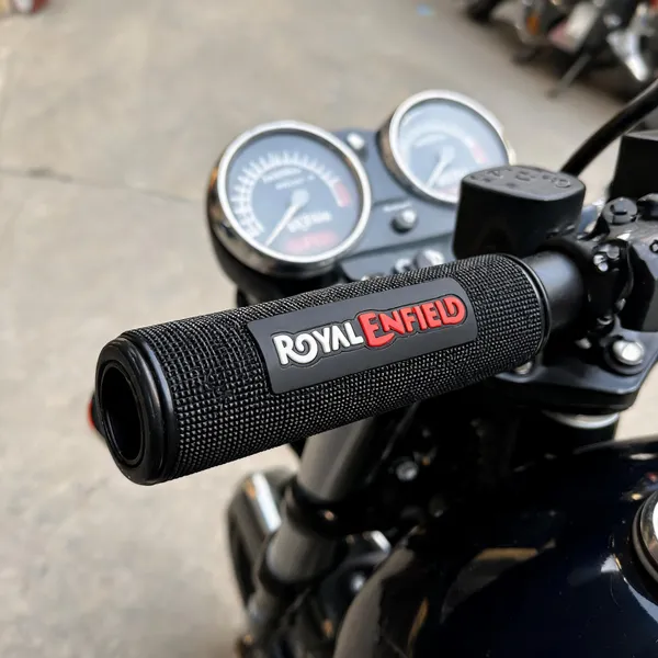 Black_Silicone_Handle_Bar_Grip_Royal_Enfield