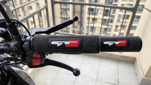 Multicolor_Rubber_Handle_Bar_Grip_Bike_And_Scooter__Pack_Of_2