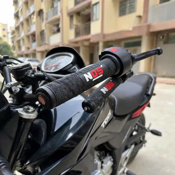 Multicolor_Silicone_Handle_Bar_Grip_Tvs_Honda_Bajaj_And_Hero_Bike__Pack_Of_4
