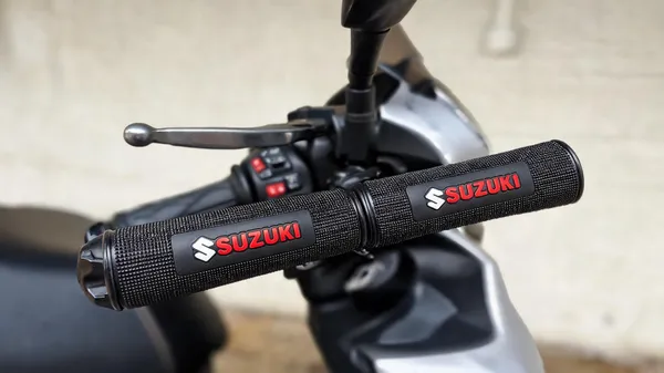 Multicolor_Silicone_Handle_Bar_Grip_Suzuki_Access_125__Pack_Of_2