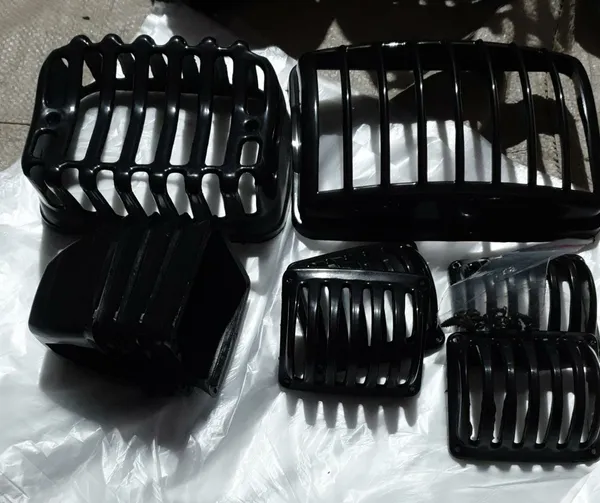 Hardikeshop_Accessories_Modified_for_Hero_Splendor_pro_plus_(_Bike_Headlight_Grill_Covers)_Bike_Headlight_Grill_(Black)
