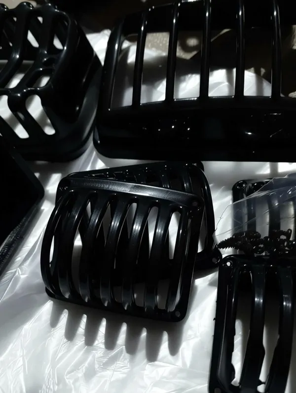 Hardikeshop_Accessories_Modified_for_Hero_Splendor_pro_plus_(_Bike_Headlight_Grill_Covers)_Bike_Headlight_Grill_(Black)