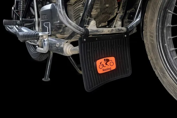 MotoBlink_Front_Mud_Guard,_Mud_Flap_For_Universal_For_Bike_Universal_2005,_2024_(Black)