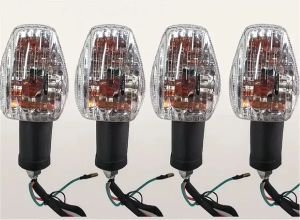 GKT_Front,_Rear,_Side_LED_Indicator_Light_for_Hero_HF_Deluxe_(Amber)