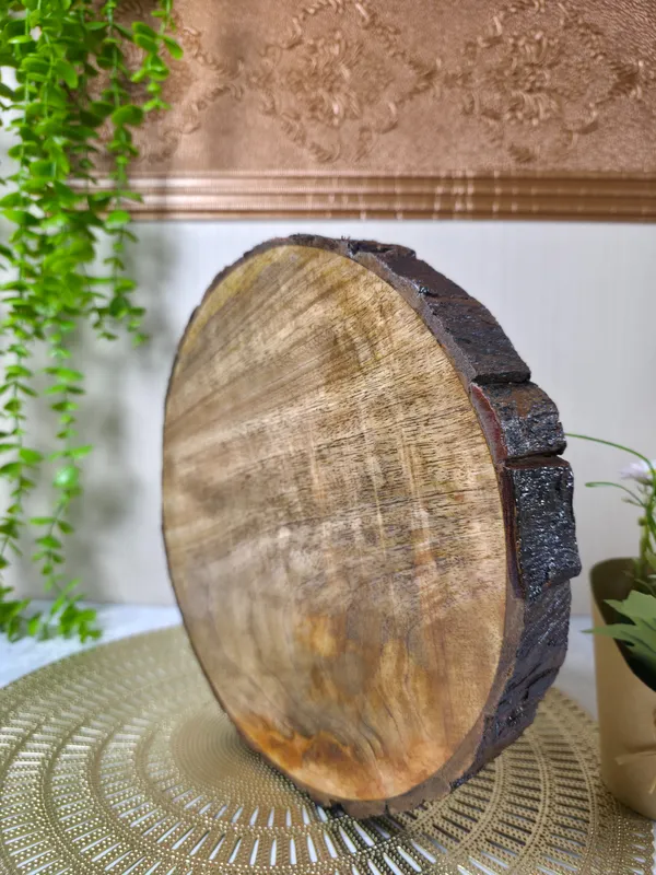 Brown_Sheesham_Wood_Handcrafted_Round_Bakkal_Serving_Tray