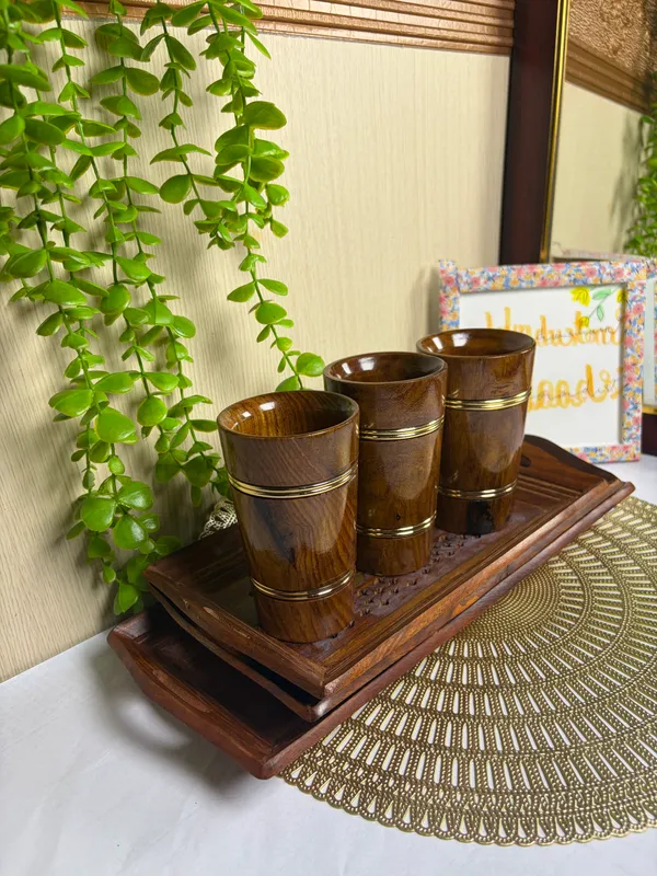 Brown_Sheesham_Wood_Handcrafted_3_Serving_Tray_With_3_Glass_Set