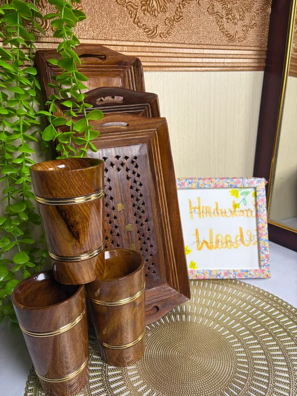 Brown_Sheesham_Wood_Handcrafted_3_Serving_Tray_With_3_Glass_Set