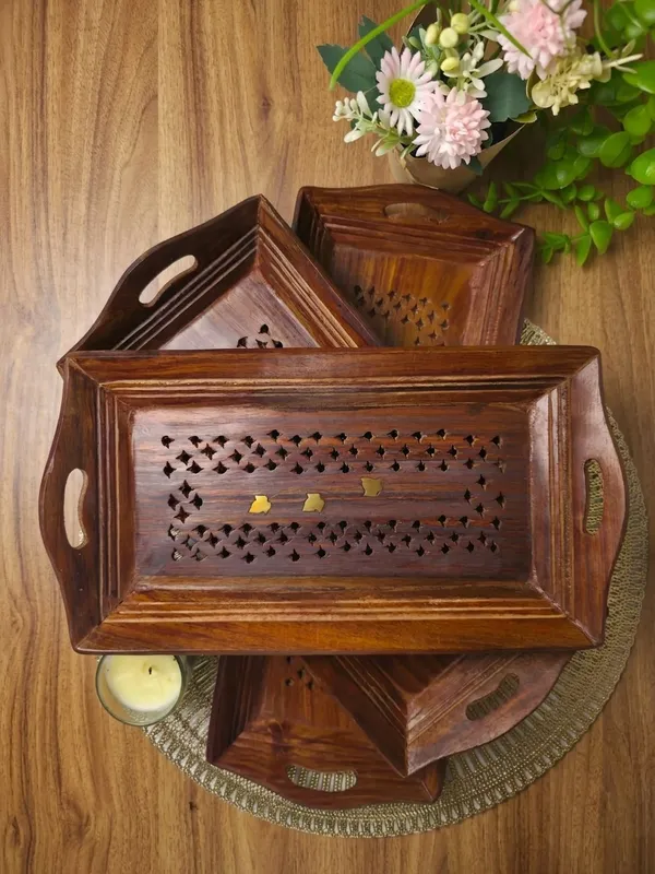 Brown_Sheesham_Wood_Handcrafted_Serving_Tray_Set_Of_3