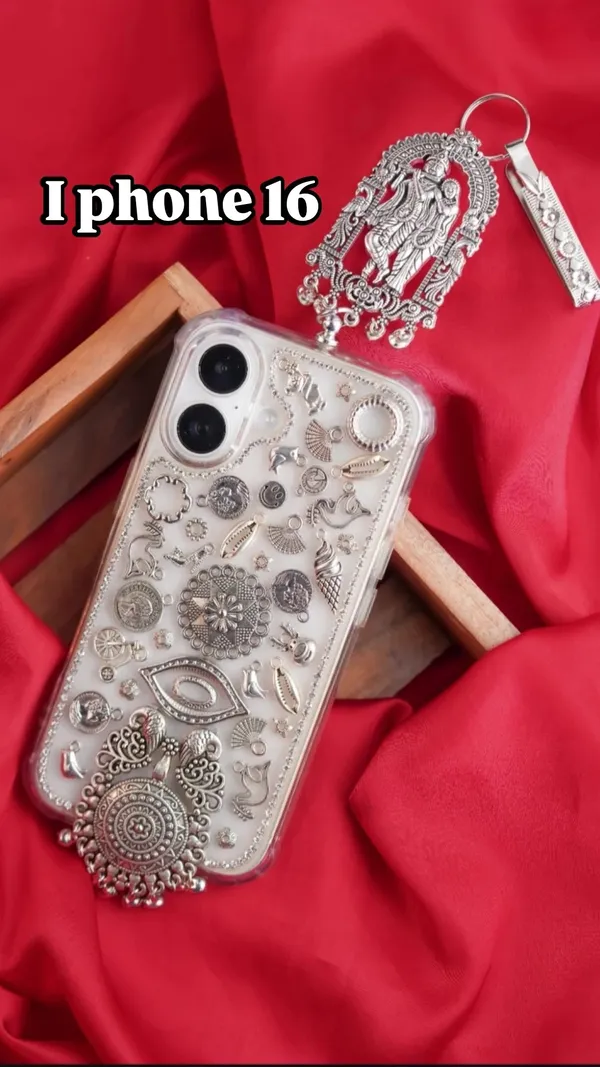 Silver_3D_Embellished_Phone_Case_For_iPhone_16