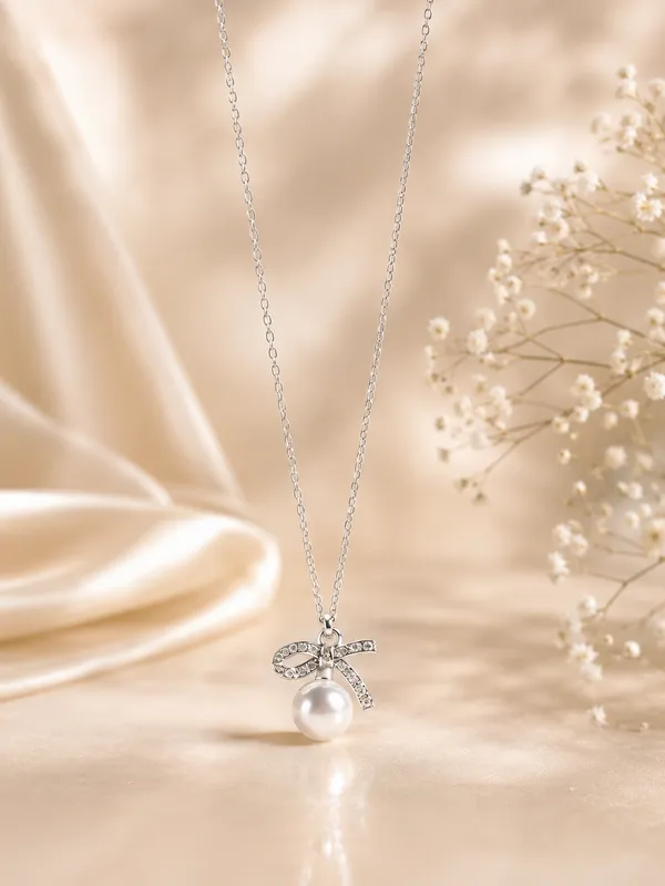 Silver_Tone_Pearl_Bow_Pendant_Necklace_for_Women