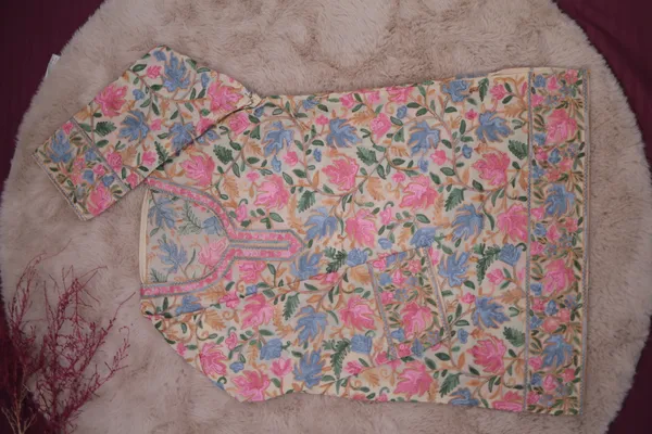 Beige_&_Pink_Georgette_Short_Kurta_For_Women