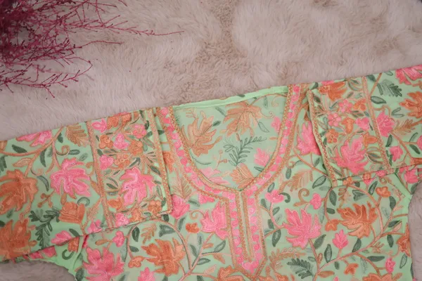 Green_Georgette_Short_Kurta_For_Women