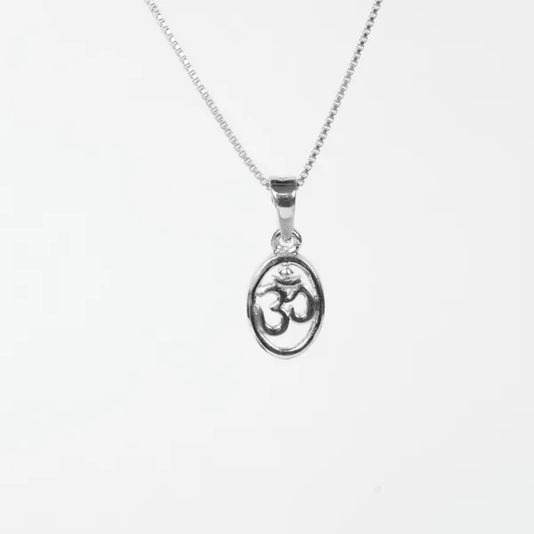 Pure_925_Silver_Oval_Om_Pendant_For_Men