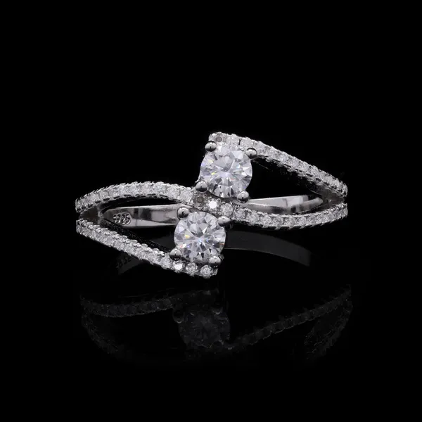 Pure_925_Silver_Twin_Harmony_Moissanite_Diamond_Toi_Et_Moi_Ring_For_Women