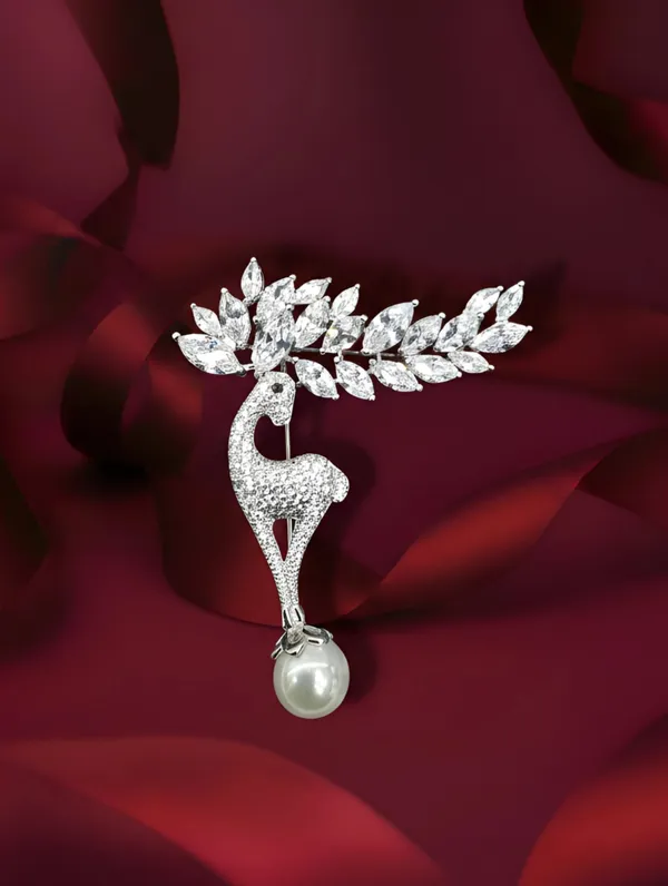 Pure_925_Silver_Graceful_Fawn_Brooch