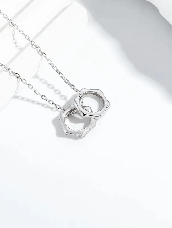 Pure_925_Silver_Interlocked_Aura_Pendant_For_Women