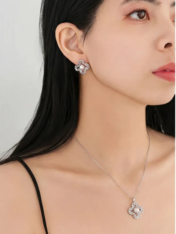 Pure_925_Silver_Pearl_Flower_Pendant_Set_For_Women