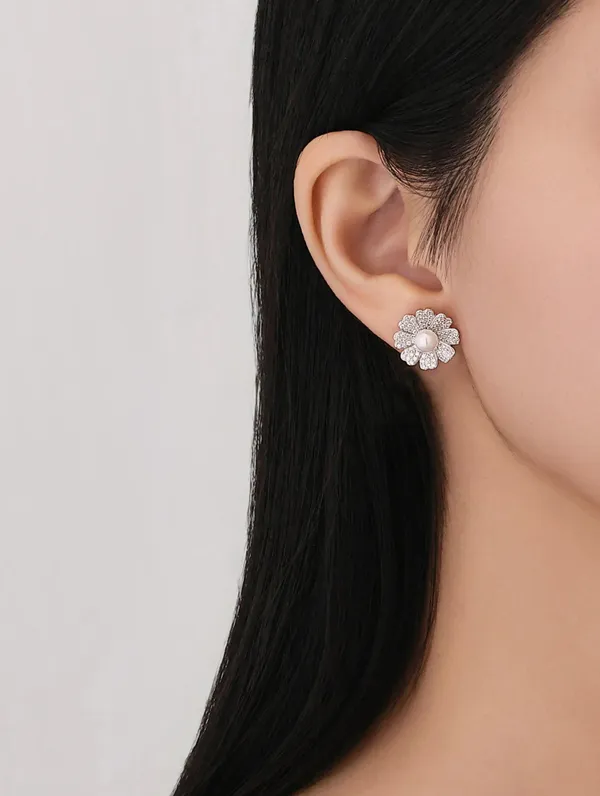 Pure_925_Silver_Pearl_Bloom_Radiance_Earrings_For_Women
