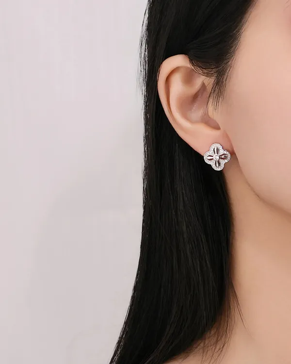 Pure_925_Silver_Petal_Sparkle_Stud_Earrings_For_Women