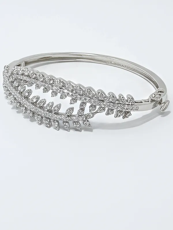 Pure_925_Silver_Premium_Fern_Whisper_Bracelet_For_Women