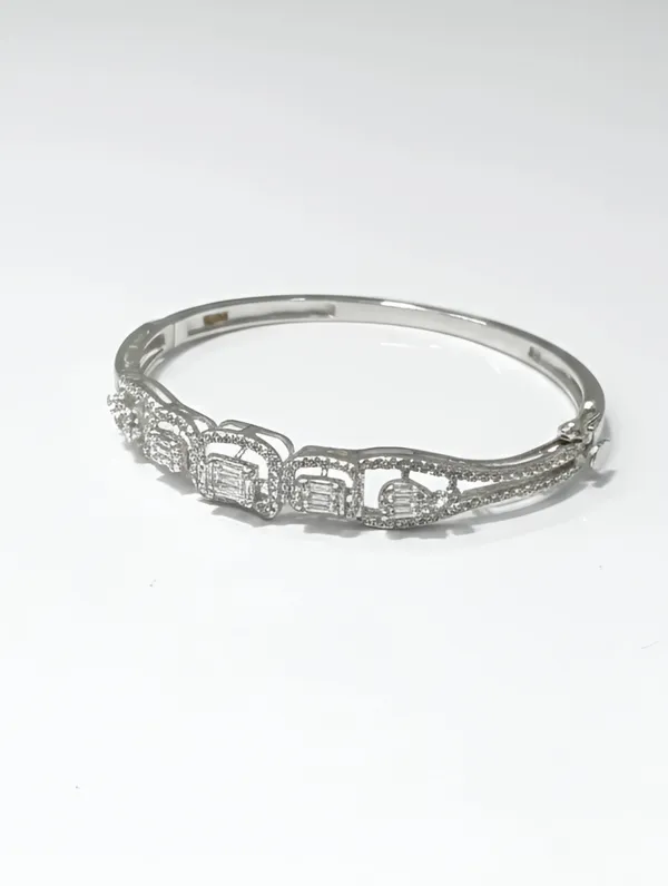 Pure_925_Silver_Premium_Lumiere_Link_Bracelet_For_Women