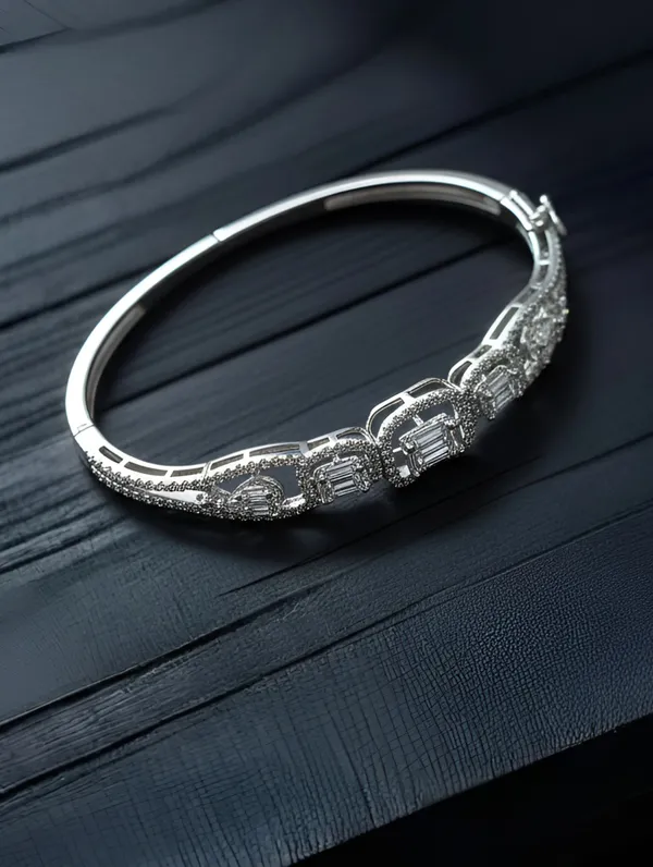 Pure_925_Silver_Premium_Lumiere_Link_Bracelet_For_Women