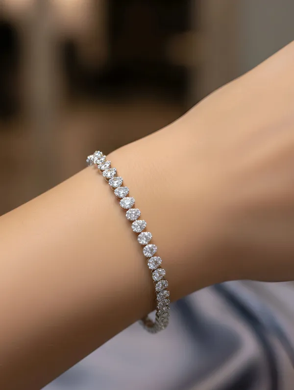 Pure_925_Silver_Premium_Silver_Radiance_Bracelet_For_Women