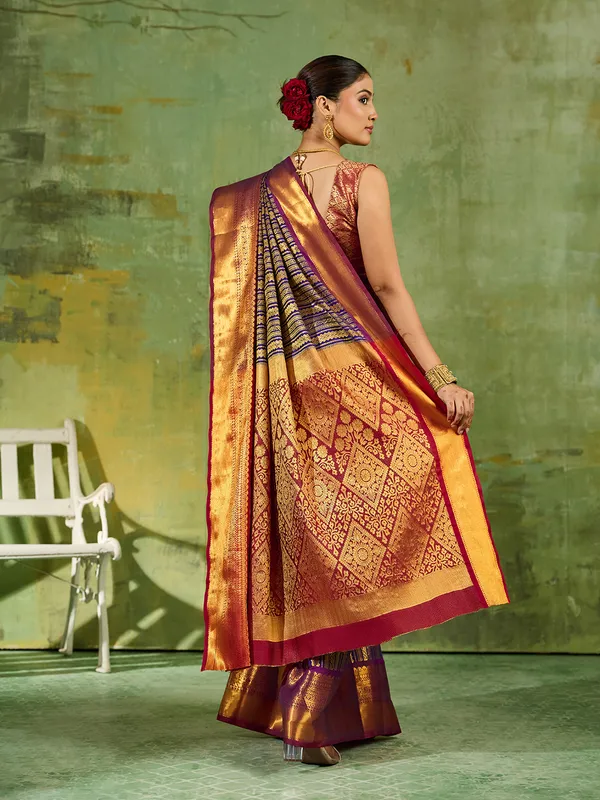 Navy_Blue_Kanjivaram_Silk_Striped_Saree_For_Women
