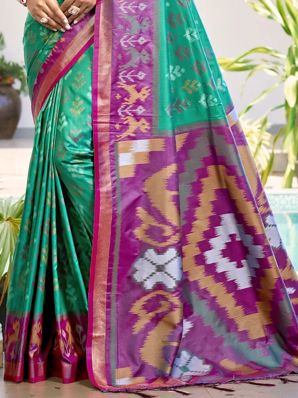 Rama_Green_Purple_Pochampalli_Soft_Silk_Ikat_Saree_For_Women