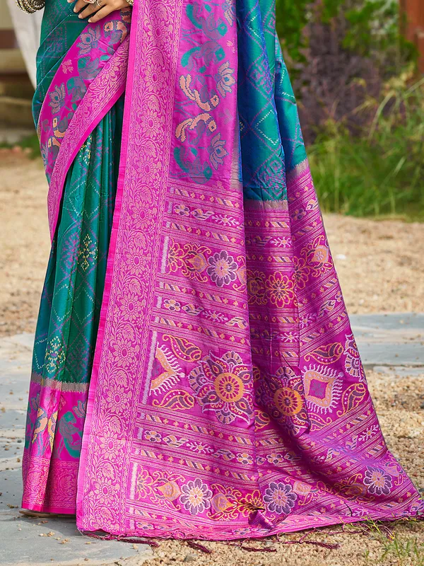 Teal_Blue_Pochampalli_Silk_Woven_Saree_For_Women