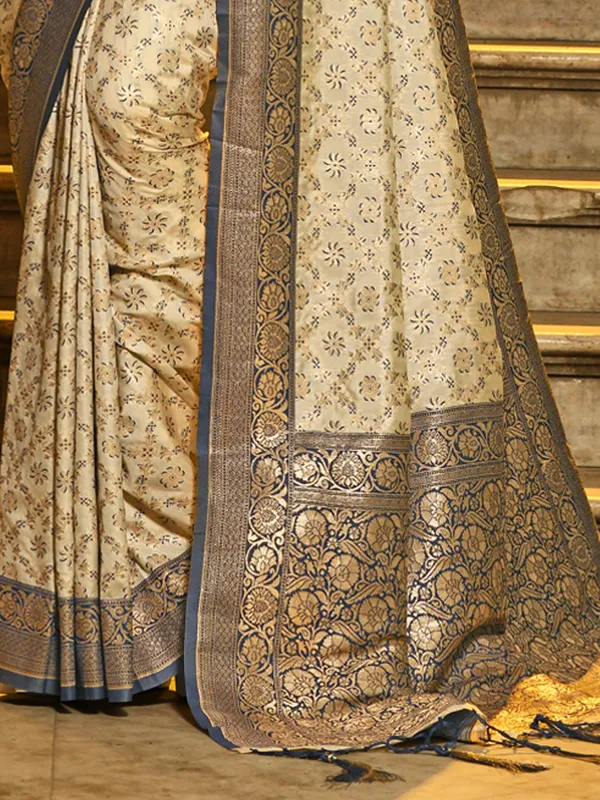 Ivory_Navy_Blue_Banarasi_Silk_Golden_Zari_Woven_Saree_For_Women