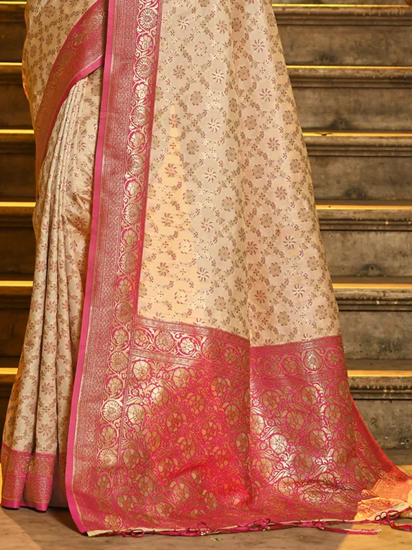 Ivory_Pink_Banarasi_Silk_Zari_Woven_Saree_For_Women