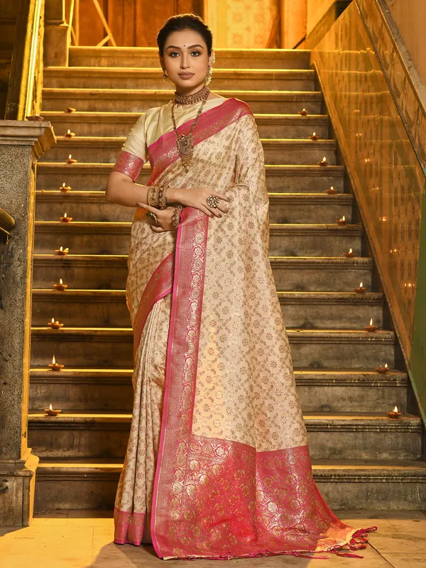 Ivory_Pink_Banarasi_Silk_Zari_Woven_Saree_For_Women