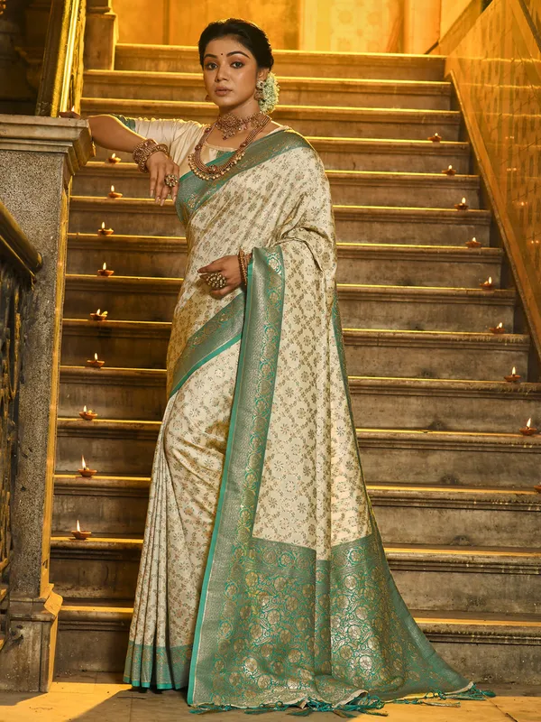 Ivory_Sea_Green_Banarasi_Silk_Golden_Zari_Woven_Saree_For_Women
