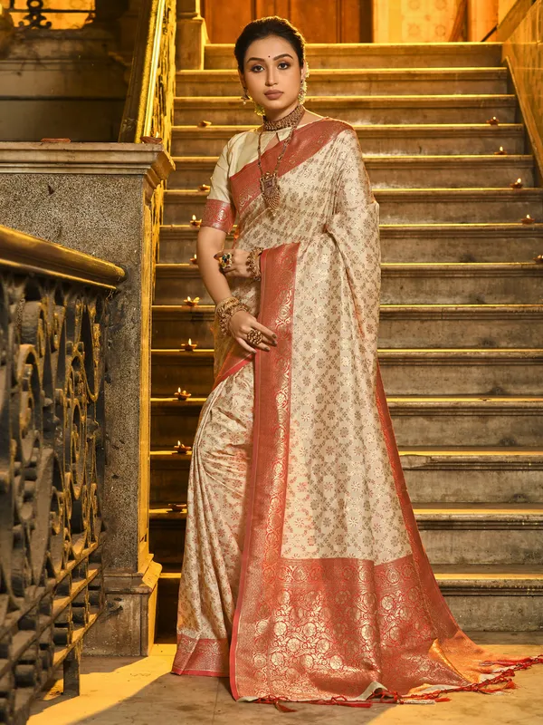 Ivory_Red_Banarasi_Silk_Gold_Zari_Woven_Saree_For_Women
