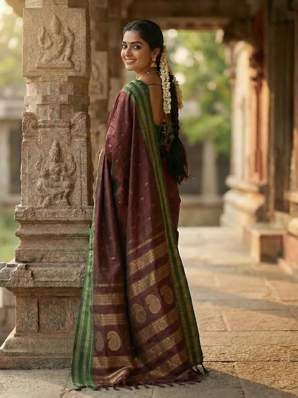 Maroon_Silk_Blend_Zari_Border_Woven_Saree_For_Women